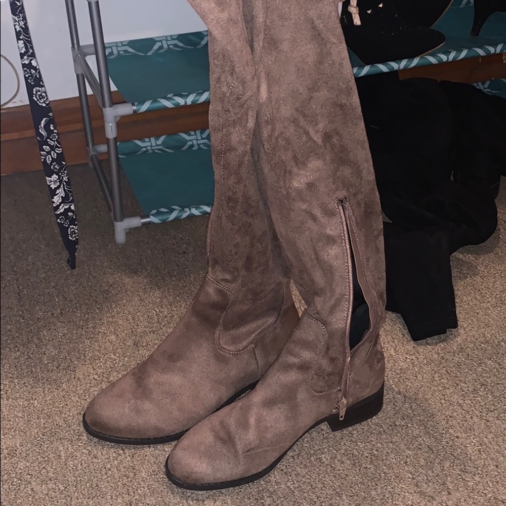 Brand new brown over the knee suede boots